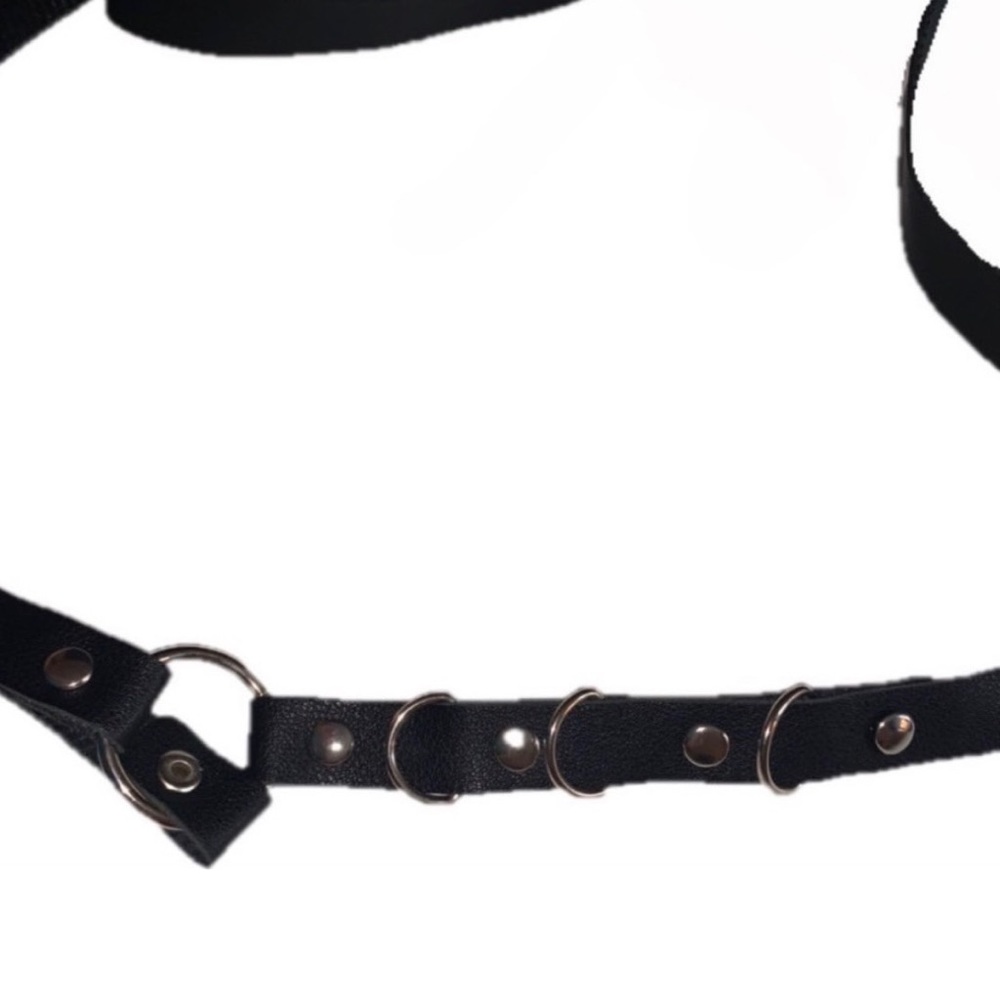 New Vegan Leather Leg Garter Harness Lingerie Belt - Picture 8 of 16